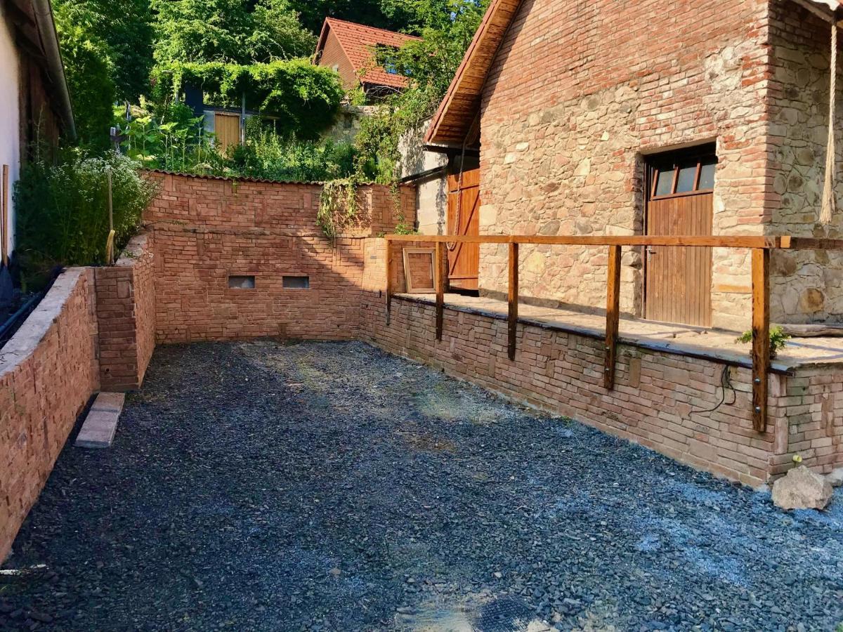 Apartmany Pod Kozakem Velké Popovice Exterior foto